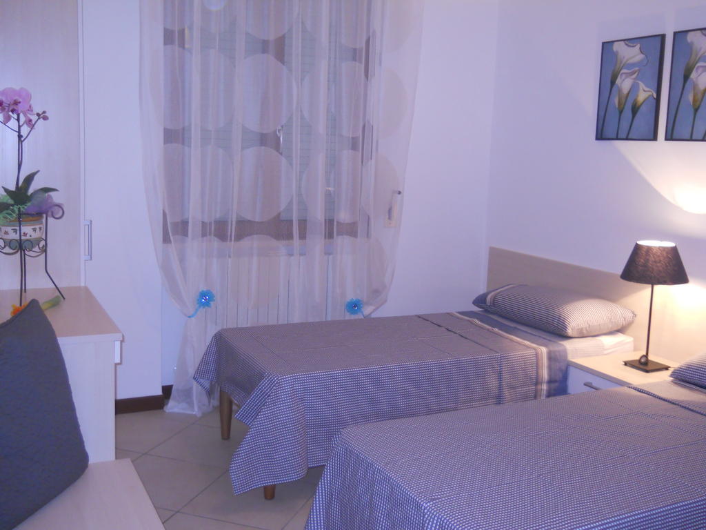 B&B Residenza Bianco Alle Grotte Di Castellana Castellana Grotte Phòng bức ảnh