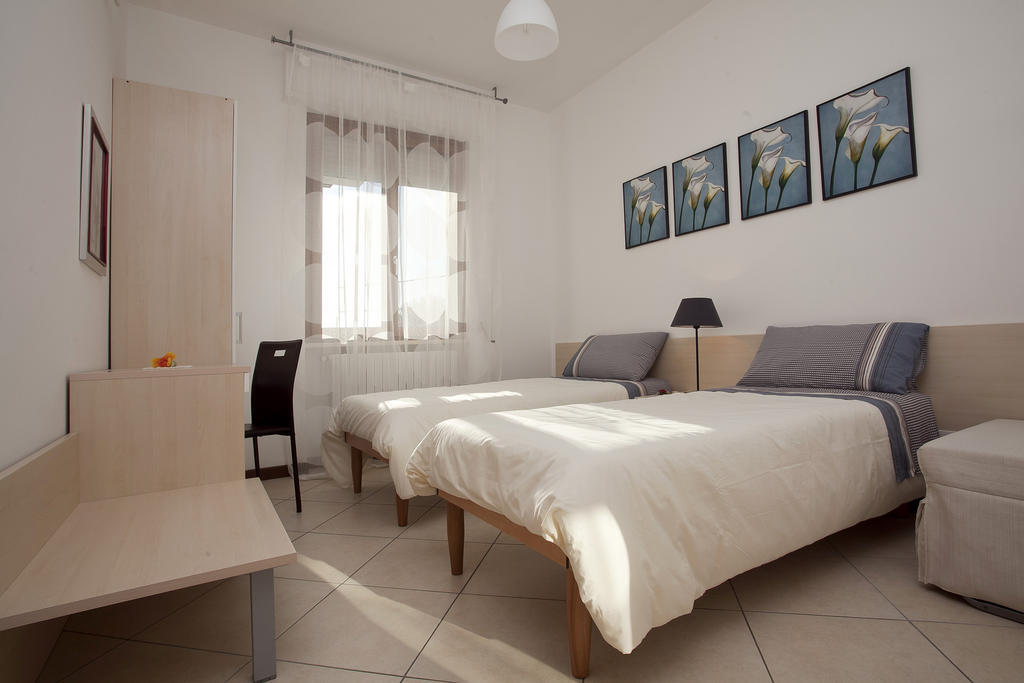 B&B Residenza Bianco Alle Grotte Di Castellana Castellana Grotte Phòng bức ảnh